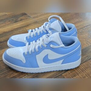 Nike Air Jordan 1 Low - Mens 10 / Womens 11.5 - White/Titanium
